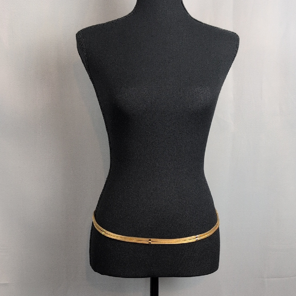Elegant Gold Women's Belt‎